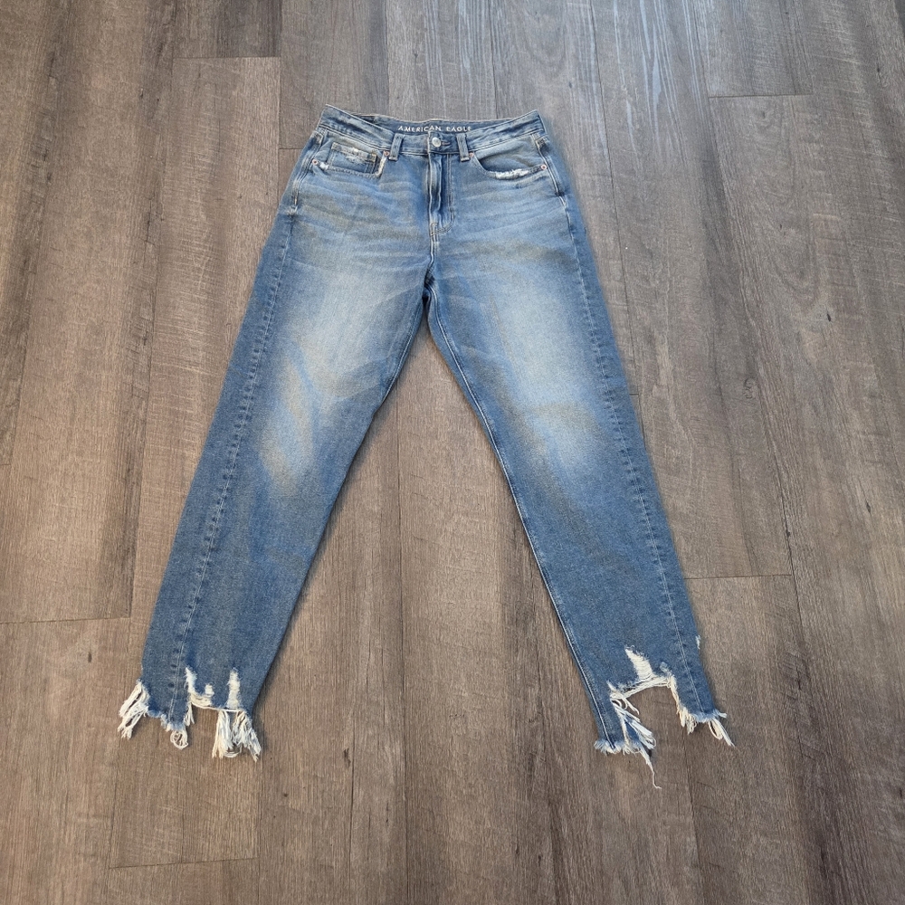 American Eagle Jeans Womens 6 Long Blue Denim Regular Distressed  Stretch